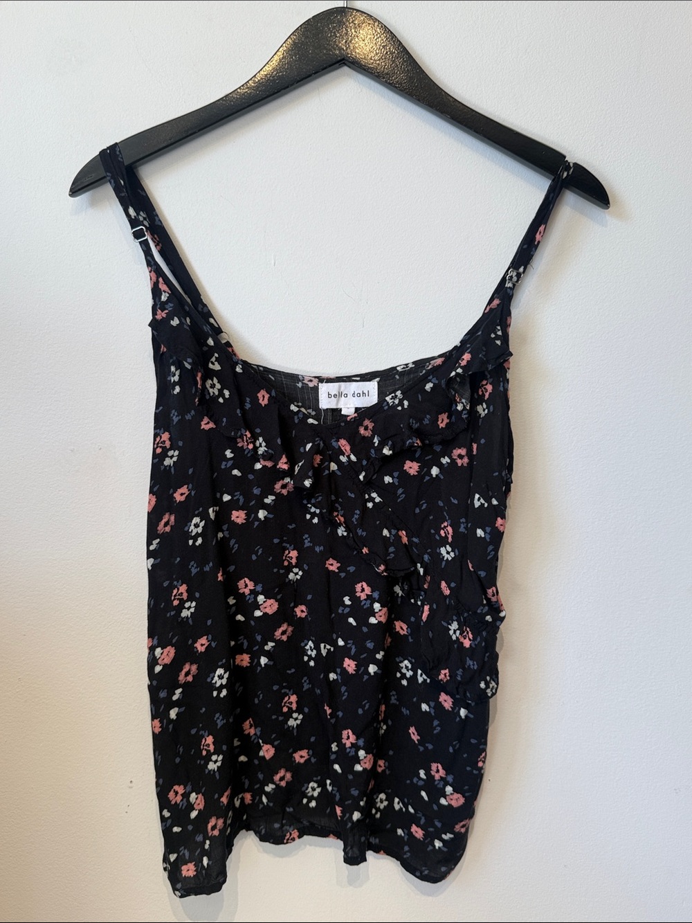 Bella Dahl black floral tank size small